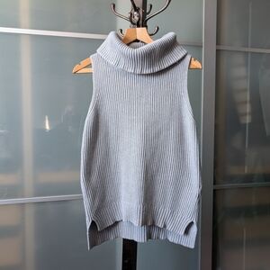 MICHAEL KORS COLLECTION Heavy Ribbed Knit Funnel Neck Sleeveless Sweater - M